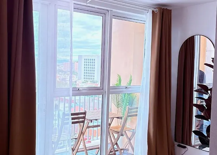 Exquisite Japandi 3 At Venice With Grand Canal View * Manila